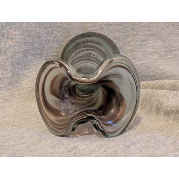 Vintage 1970s Hand Blown Swirl Ribbon Glass Vase Brown White 6.5" t x 2.5" dia - Picture 8 of 9